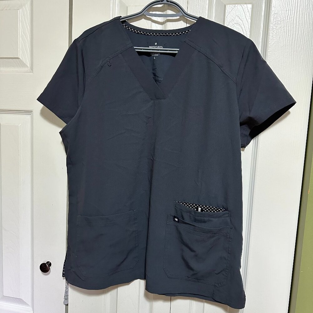 Beyond Scrubs Grey Set New without tags